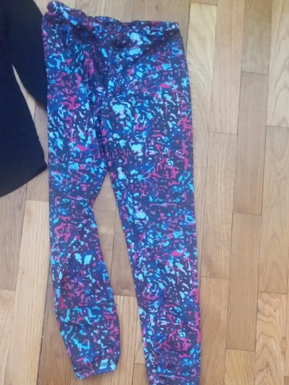 girls med Dance Mode Black Top & Multicolor drifit Leggings